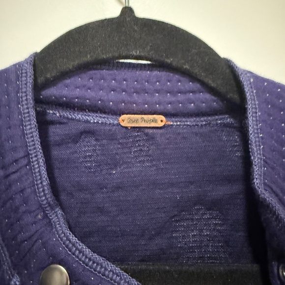 Free People Navy Blue Embroidered Quilted Jacket – Boho Patterned Zip Front - Picture 3 of 5